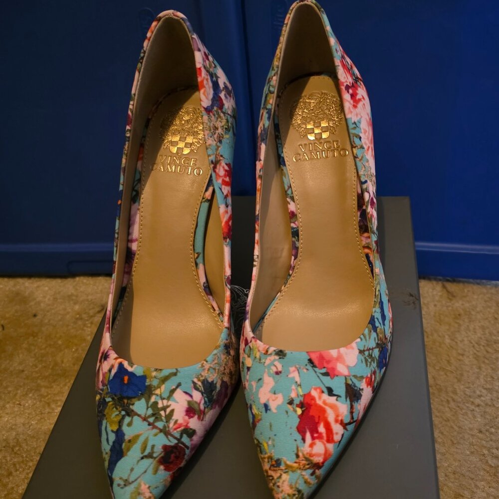 New Vince Camuto shoes